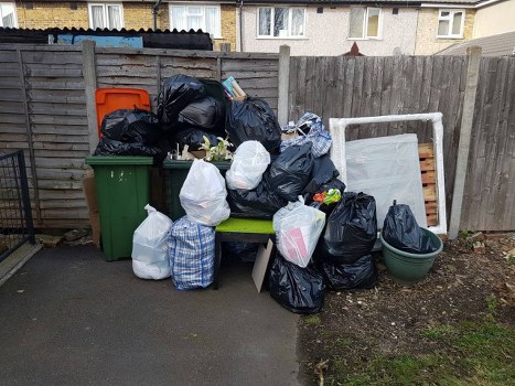 Professional flat clearance service in Morden