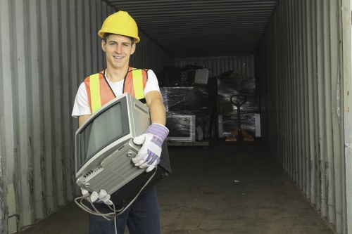 Selecting the right waste removal service for your business needs